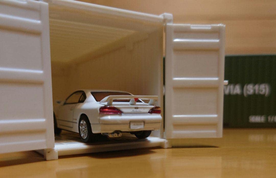 Amazon.co.jp: DIECAST MASTERS 日産シルビアS15ホワイト1/64 ミニカー