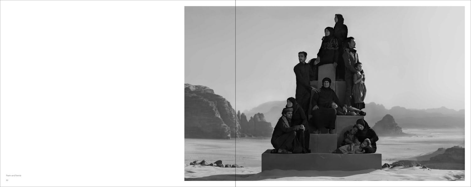 Nick Brandt. The echo of our voices. Ediz. illustrata: The Day May Break, Chapter Four