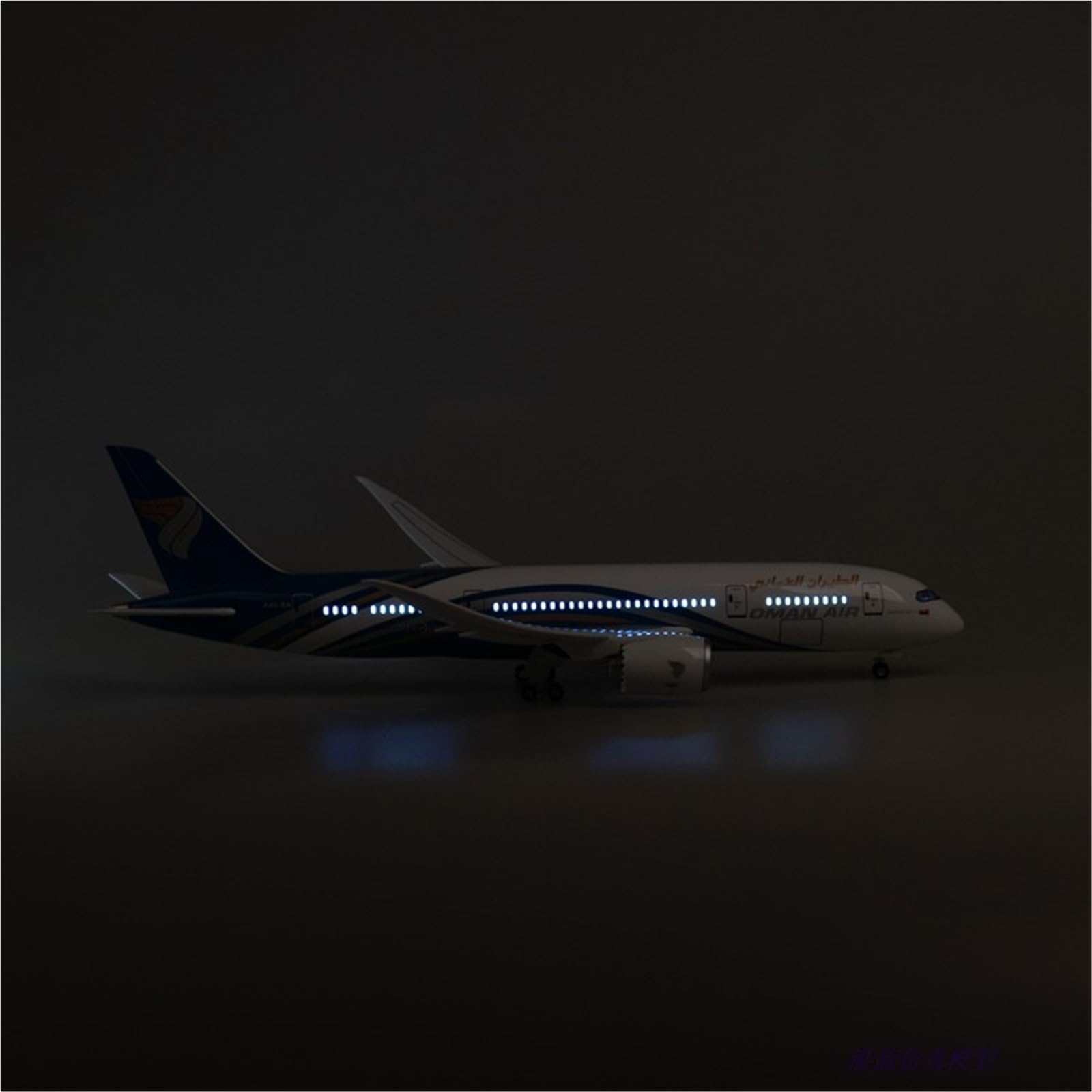 Repliki modeli samolotów 1/130 model odlewu kolekcjonerski samolot 43cm Oman Air dla Boeinga 787 replika samolotu pasażerskiego miniaturowy model samolotu (bez światła)