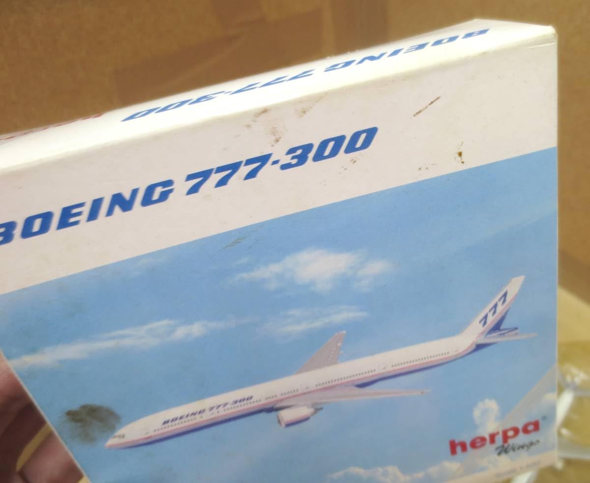 ダイキャスト Boeing 777-300ボーイング　1/500 Herpa ダイキャスト Boeing 777-300ボーイング 1/500 Herpa