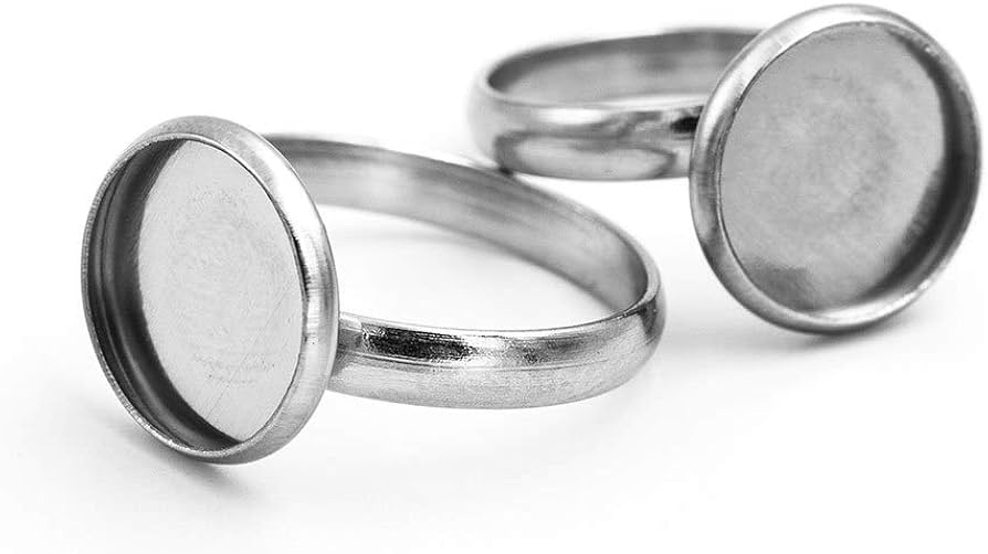Anello antico in platino e oro bianco 18K con diamanti (centrale 0.30c – Antichità Galliera