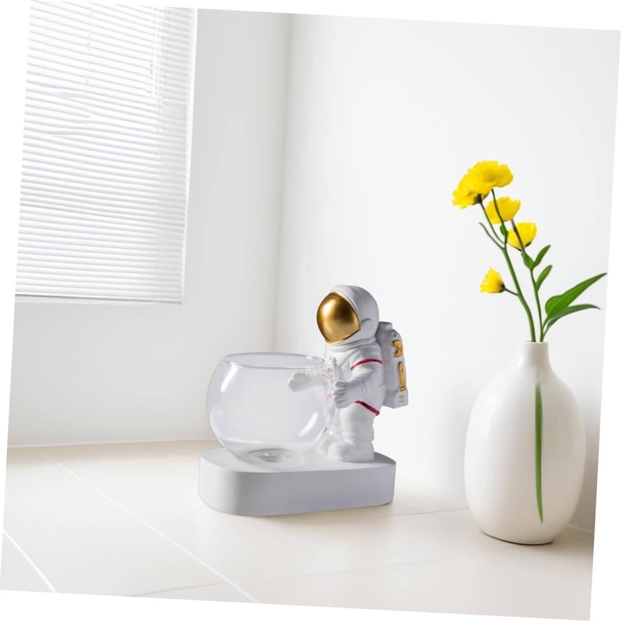 ibasenice Vase with Lights Terrarium Plant Cylinder Unique Large Fake Plant Houseplant Light up Lamp Galaxy Astronaut Projector Figurine Ornaments Succulents Watering Bulb Lamps Glass Golden