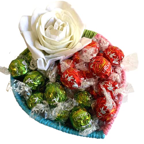 💗 Lindt Cornet LINDOR LATTE: praline di cioccolato al latte dall’irresistibile scioglievolezza, 200 g