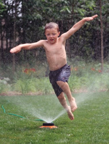 Dramm ColorStorm 9-Pattern Turret Sprinkler with Heavy-Duty Metal Base - Image 4