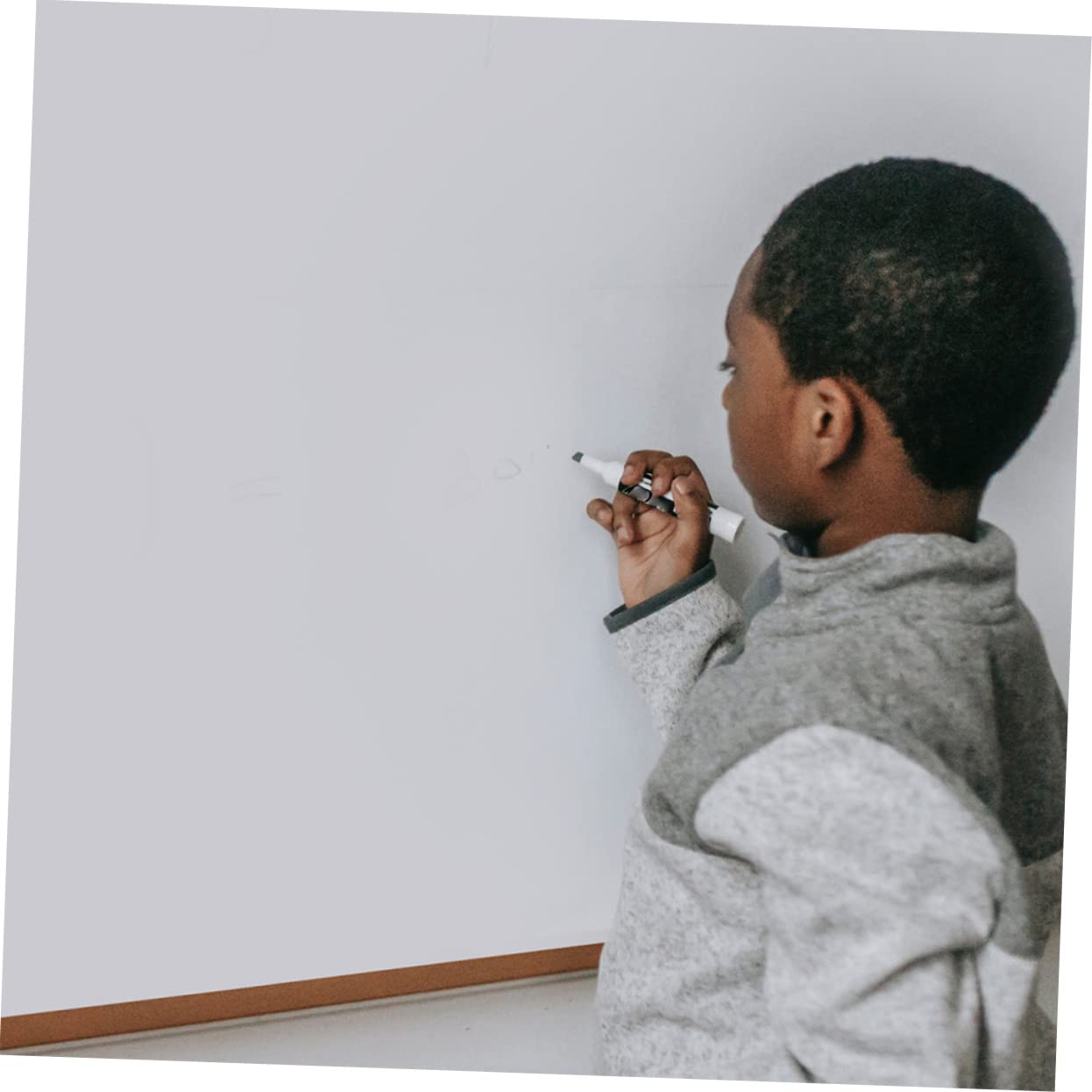 NUOBESTY Autocollant Mural Tableau Blanc Effaçable à Sec 1 Set en Pe, Surface Lisse pour Écriture et Dessin, pour Bureau et Occasions Spéciales