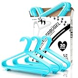 🐼 PASST FÜR IHR KIND - Das Kleiderbügel Set für Babykleidung sind passend für alle Kleider zwischen den Größen 62-116. Somit sind sie perfekt geeignet für die Kleidung im Baby Kleiderschrank Ihres Jungen oder Mädchen von 0-6 Jahren.