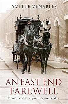 Paperback An East End Farewell Book