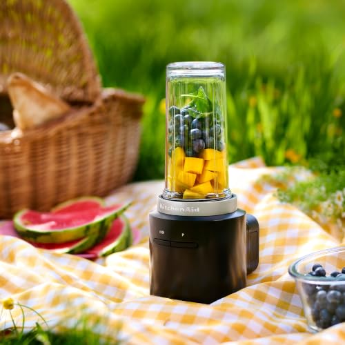 KitchenAid Kabelloser Personal Blender - Go Cordless - 473 ml BPA-freier Becher - Pulse-Taste - Edelstahlklingen - Mit Akku - Schwarz – Bild 2