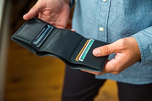 Bosca Men's Wallet, Nappa Vitello Leather Single I.D. Tri Fold Wallet with RFID Blocking, Black2