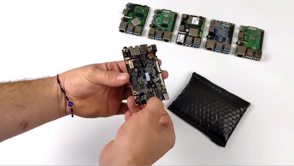 Amazon.com: Firefly ROC-RK3588S-PC 8K AI Rockchip RK3588S