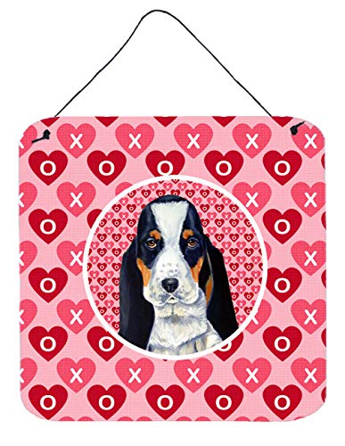 Caroline's Treasures LH9149DS66 Basset Hound Hearts Love and Valentine's Day Portrait Wall or Door Hanging Prints Aluminum Metal Sign Kitchen Wall Bar Bathroom Plaque Home Decor, 6x6, Multicolor