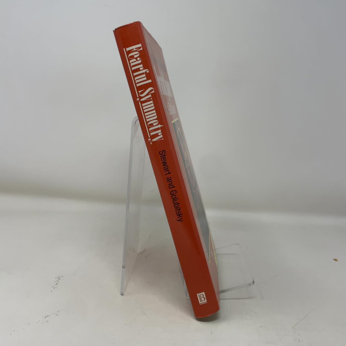 Fearful Symmetry: Is God a Geometer? Stewart, Ian and Golubitsky, Martin - PT01