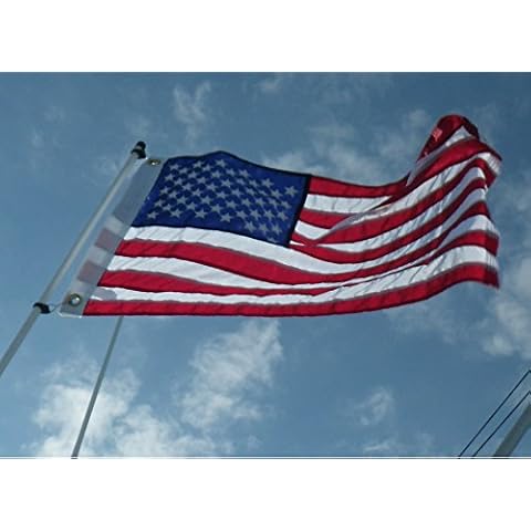 The Ultimate Boat Flag Pole (6) Cover