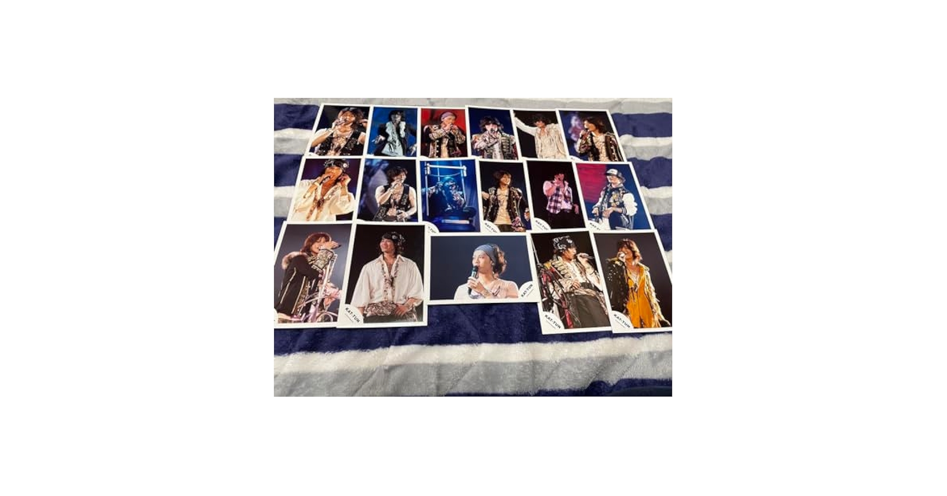 Amazon.co.jp: KAT-TUN 赤西仁 公式写真 女王コン ライブフォト