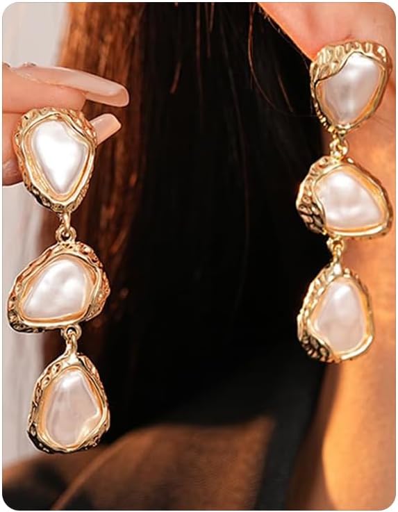 Gold Pearl Dangle Earrings for Women Chunky Gold Statement Drop Earrings Vintage Big Pearl Bridesmaid Earring Trendy Prom Wedding Jewelry Gift