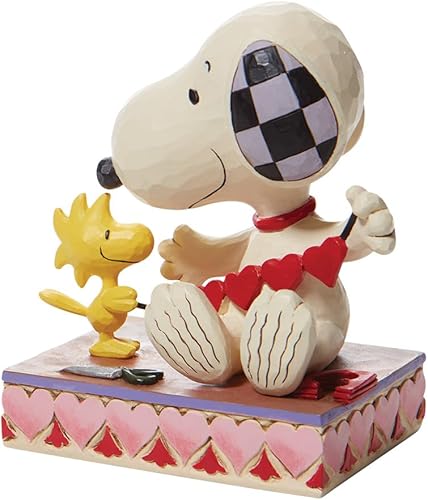 Miniatura 6 de Enesco Colección Peanuts de Jim Shore Woodstock y Snoopy con guirnalda de corazón, figura de resina de piedra, hecha a mano, pintada a mano, figuras
