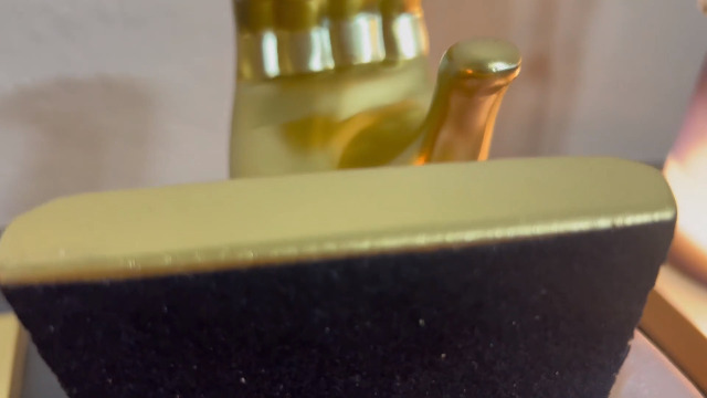 Gold Home Office Decoration Gold Heart Hands Bookends - Boho Decorative Book Stoppers For Shelves And Desks Stretchy Body Suit