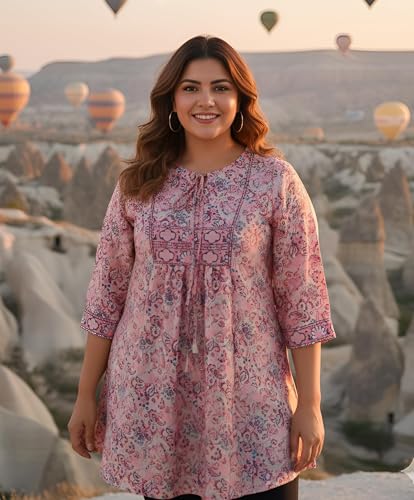 Image of Yash Gallery Women's Polyester Relaxed Fit Short Floral Placet 3 /4 Sleeve and Keyhole Neck Printed Kurti