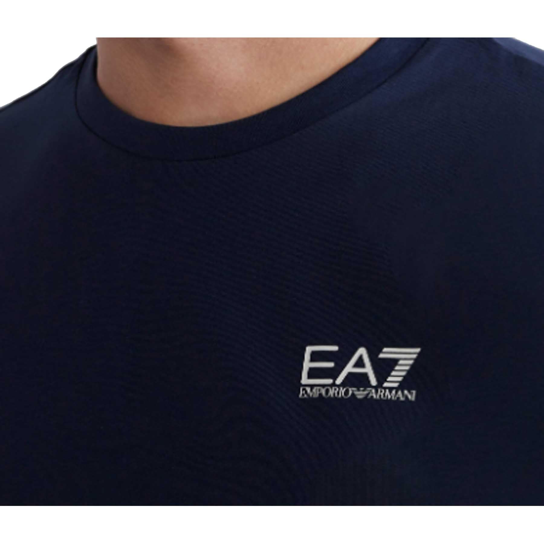 Emporio Armani EA7 8NPT18 - Camiseta de algodón con logotipo maxi en la parte trasera