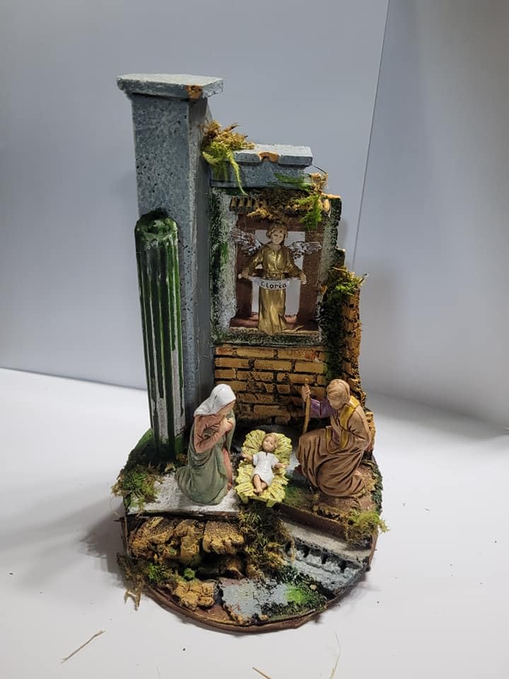 Mini-Tempel Krippe Durchmesser 15 cm Höhe 25 cm Holz und Kork mit oder ohne Geburt 4 Schäfte 8 cm Kunststoff geeignet für Glasglocke