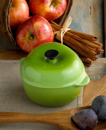 Le Creuset Stoneware 12-Ounce Petite Apple Casserole, Kiwi