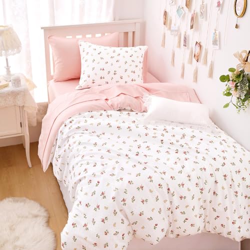 Image of Wake In Cloud - Floral Comforter Set, Coquette Cottagecore Aesthetic Cute Flower Rose Pattern for Women Teen Girls, Soft Lightweight Dorm Bedding, 3 Pieces, Pink, Twin /Twin XL Size