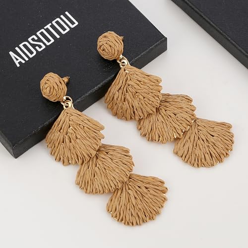 Image of Handmade Raffia Hoop Earrings Statement Tropical Bohemian Straw Dangle Earrings Natural Rattan Vacation Style Round Earrings for Women Summer Beach Party Essential Jewelry