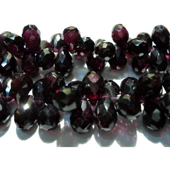 Perles de grenat micro facettées goutte briolette 6x9mm pour fabrication bijoux