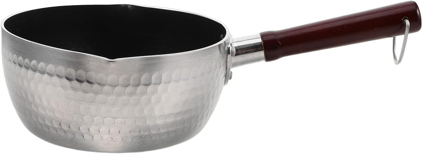 GLEAVI Non-stick Ramen Cooking Pot with Wooden Handle 18cm Thick Japanese Saucepan Multi-function Stovetop Pot for Boiling Soup, Milk, and Noodles
