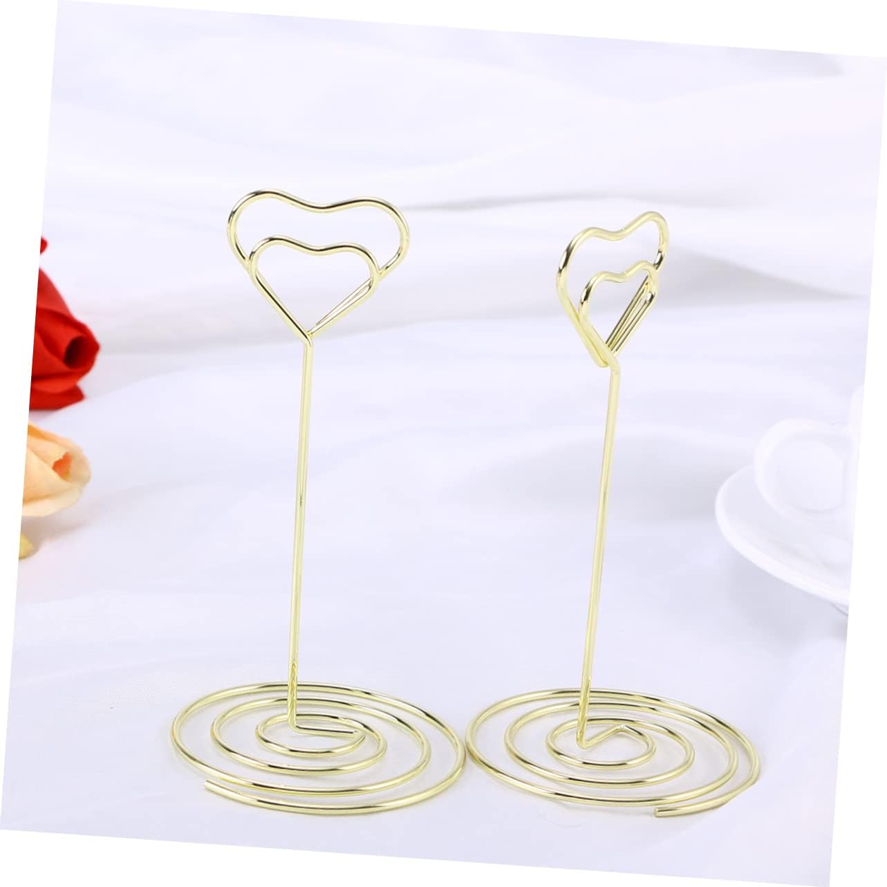 10Pcs Heart Shaped Memo Clips Table Number Holders Spiral Base Photo Display Stands for Weddings Events Elegant Place Card Holders for Reception Decor