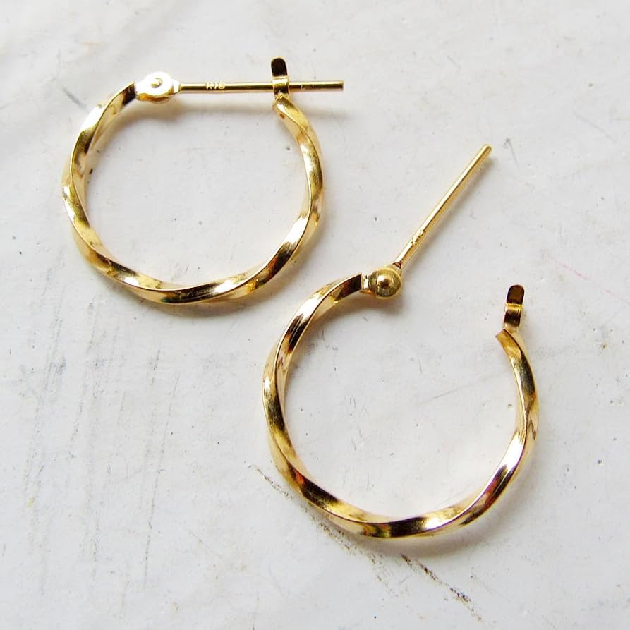 K18　 片耳　ピアス　フープ　18K　フープピアス　18KYG　刻印　ツイスト K18 フープピアス ピアス 刻印 刻印あり ツイスト フープ ゴールド