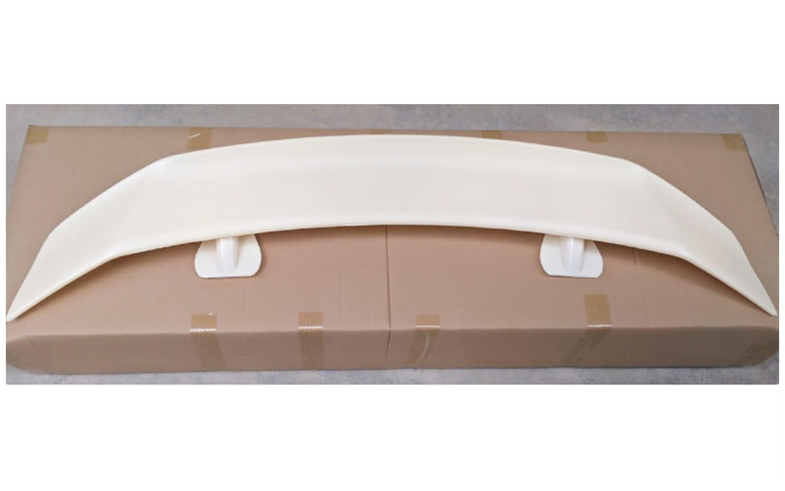 Ailes becquet voiture 135CM look carbone pour couvercle coffre arrière coupé