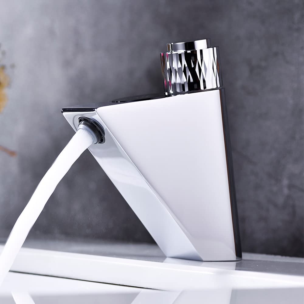 Robinet numérique LED contre les brûlures mitigeur intelligent de salle de bain
