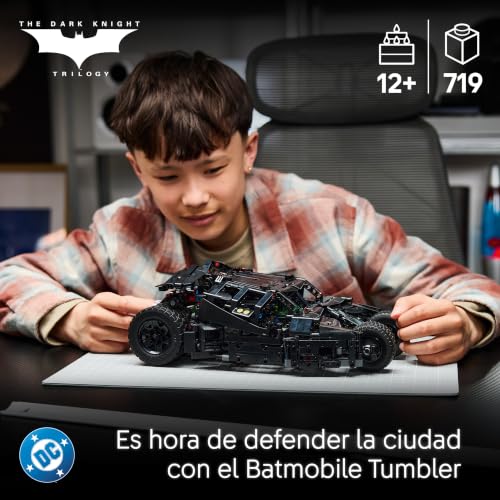 Miniatura 3 de LEGO Technic Batmobile Tumbler 42239