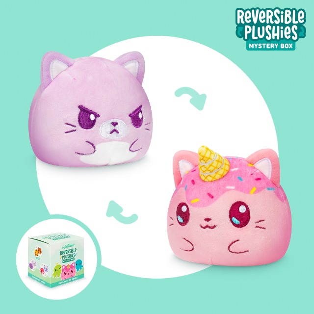 Amazon.com: TeeTurtle Kawaii Cuties Series Reversible Plushie