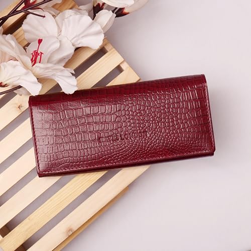 Image of HAYES LONDON Ladies Purse for Women, Pure Leather Wallet, Gifts for Women, RFID Blocking Bi-Fold Clutch for Women (Empress Brown)