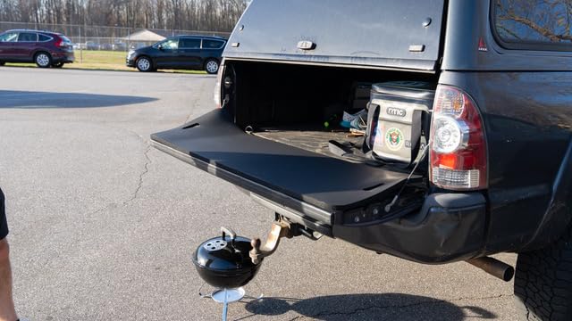 earth edge tailgate mat ergonomic foam cushion liner for tailgating camping work projects