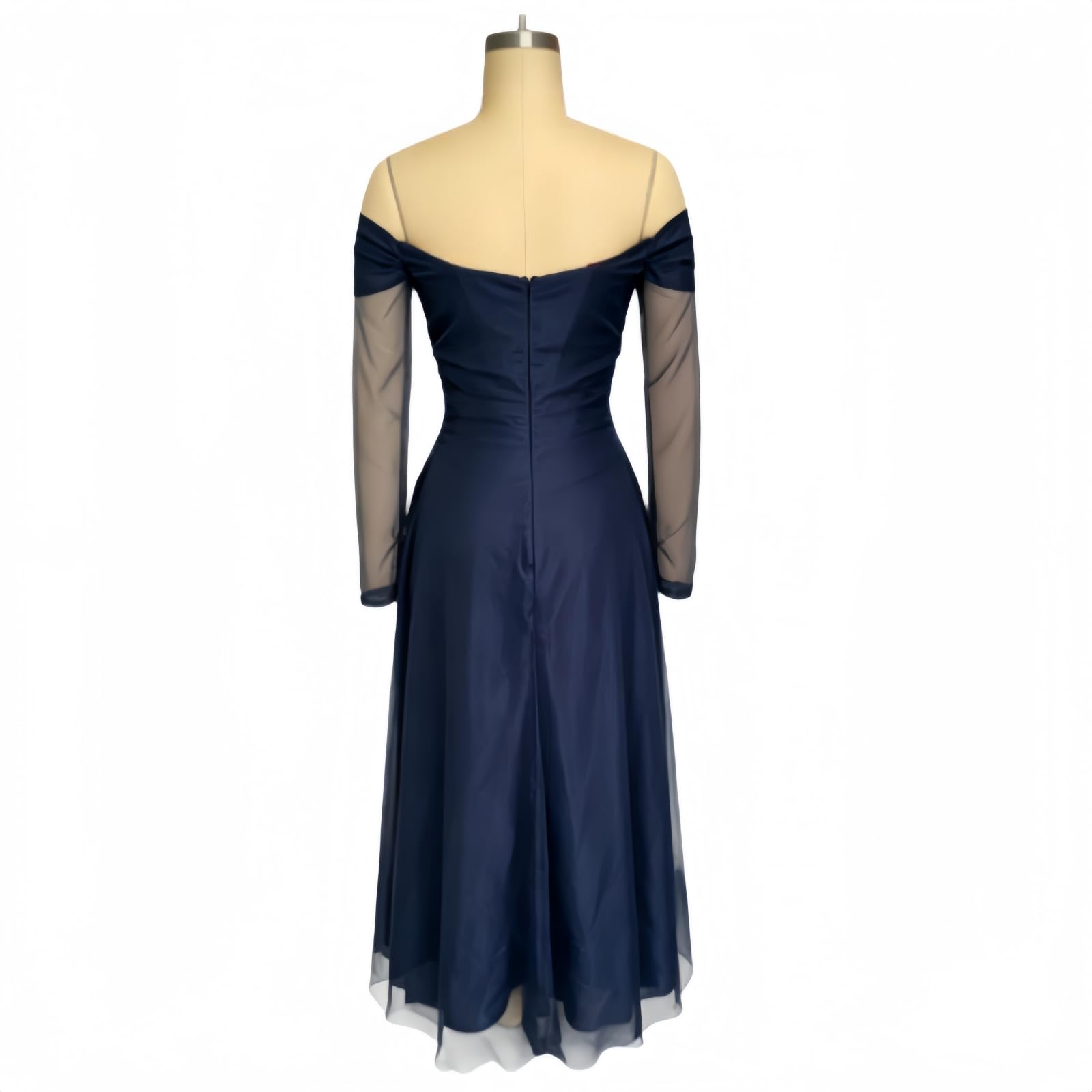 Maxivestido Elegante para Mujer en chifón Azul Oscuro, de Manga Larga, Hombros Descubiertos y Corte Ajustado; diseño de Primavera-Verano con Paneles de Malla.