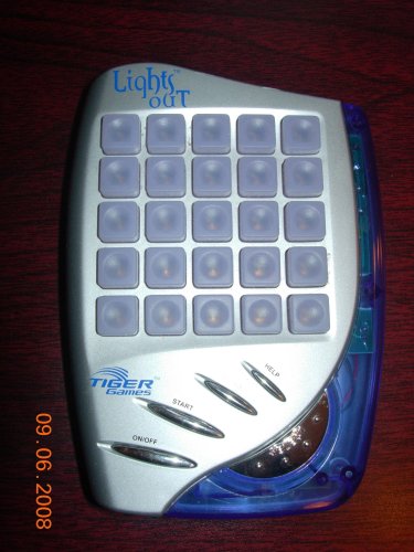 "Lights Out" Electronic Handheld Game #TOP10