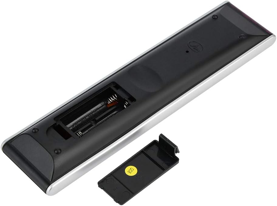 Open battery compartment of the Aumotop CT-90287A remote control