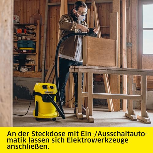 Karcher Nass-/Trockensauger WD 3 P V-19/4/20, inkl. Patronenfilter, Vliesfilterbeutel, 1.000 W, Kunststoffbehälter: 19 l, Saugschlauch: 2 m, integrierte Steckdose für Elektrowerkzeuge