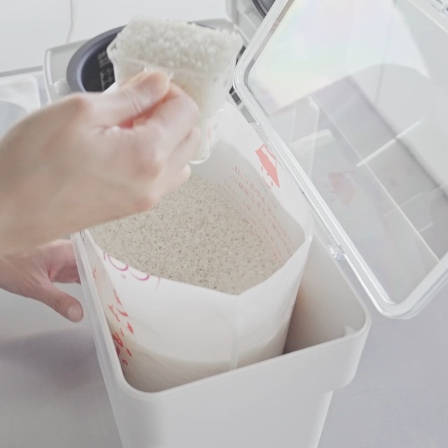 Amazon.co.jp: Yamazaki 3375 Sealed Rice Bottle 11.0 lbs (5 kg