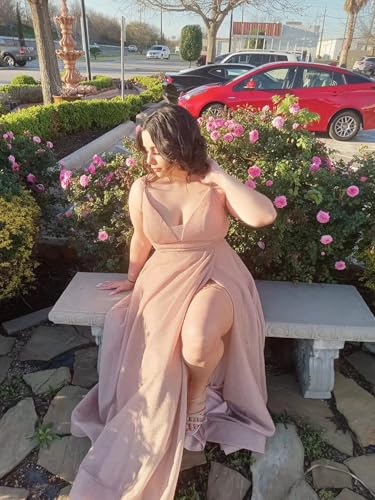 Image of Women's Glittery Spaghetti V-Neck Prom Dresses Long A Line Bridesmaid Dresses Side Split Formal Evening Gowns Champagne, US06