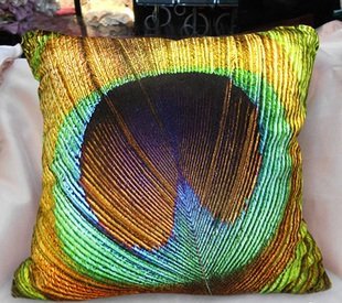 Fablegent XH6 Elegant Decorative Throw Pillow Cover - Peacock Feathers Design on Both Sides