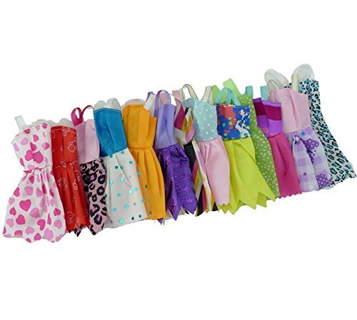 iDream Doll Accessories - Assorted Handmade Fashion Clothes for Dolls (Pack of 12) | Stylish Outfits for 28cm-30cm Dolls for Kids & Doll Collectors - Image 2 thumbnail