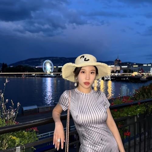 『Madison Zhao Enjoys a Quiet Holiday in the Heart of Switzerland』のカバーアート