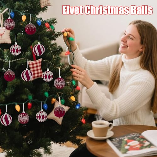 Boules de Noël en velours pour illuminer votre salon et votre cheminée - 4