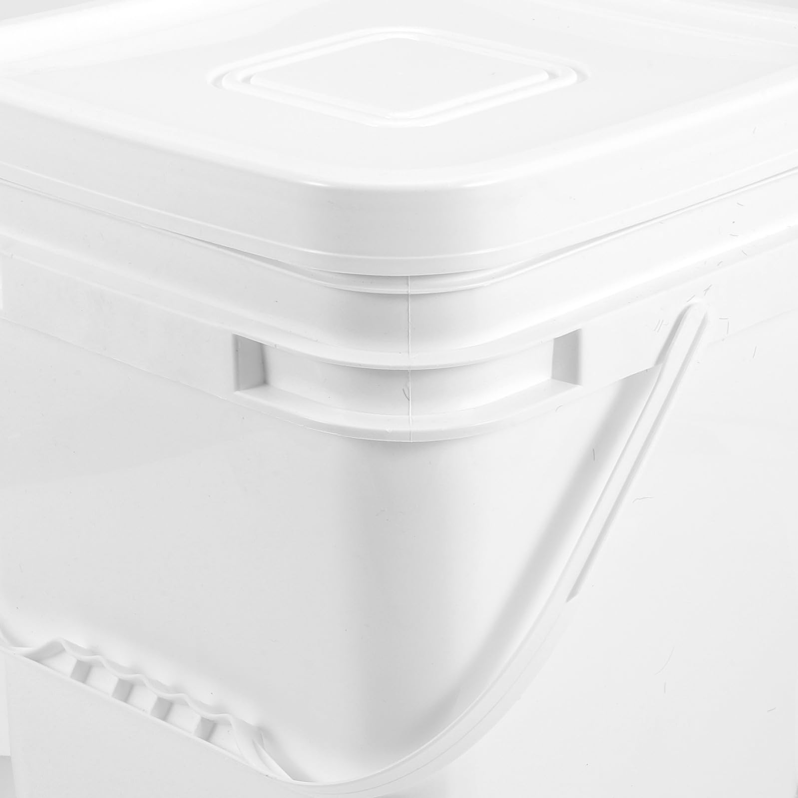 HANABASS Secchio per Pulizie 10l in Plastica Bianco Coperchio Ermetico e Manico, Contenitore per Detersivi Lavanderia Riutilizzabile per Uso Domestico