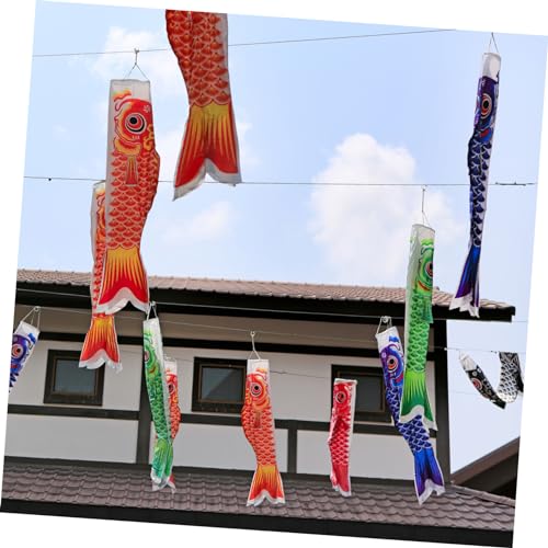 Lanterne japonaise et drapeaux de poisson pour sublimer votre décoration extérieure - 8