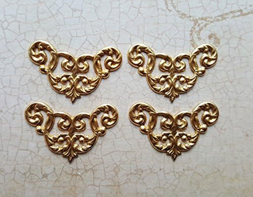 Raw Brass Filigree Corner Stamping (4) - RAT682
